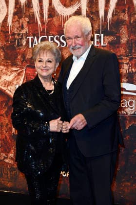Dagmar Frederic with husband Klaus Lenk at the premiere of the musical Wir sind am Leben Das Berlin Musical at the Theater des Westens Berlin, 21 03 2026 Foto:xN.xKubelkax xFuturexImagex leben_6315