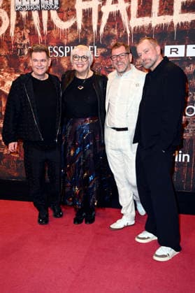 Peter Plate, Claudia Roth, Werner Graf and Ulf Leo Sommer at the premiere of the musical Wir sind am Leben Das Berlin Musical at the Theater des Westens Berlin, 21 03 2026 Foto:xN.xKubelkax xFuturexImagex leben_6344