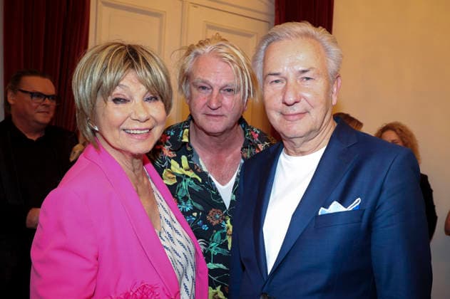 Judy Winter, Detlev Buck and Klaus Wowereit at the premiere of the musical Wir sind am Leben Das Berlin Musical at the Theater des Westens Berlin, 21 03 2026 Foto:xB.xDummerx xFuturexImagex leben_6363