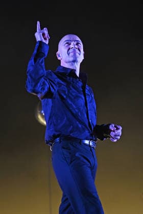 Kenny Thomas performing at Eventim Apollo in London LONDON, ENGLAND - MARCH 21: Kenny Thomas performing at Eventim Apollo on March 19, 2026 in London, England. EXCLUSIVE! CAP MAR MAR Great Britain Copyright: xMartinxHarris CapitalxPicturesx