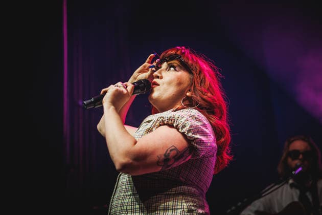 CMAT live in Copenhagen, Denmark Copenhagen, Denmark. 21st, March 2026. The Irish singer CMAT performs a live concert at VEGA in Copenhagen. Denmark, Copenhagen  Copyright: xGonzalesxPhoto ChristianxHjorthx