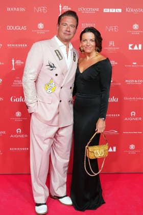 Sasha and his wife Julia Roentgen at the SPA Awards on 21 03 2026 at the Kurhaus in Baden Baden 29 SPA Awards in Baden Baden