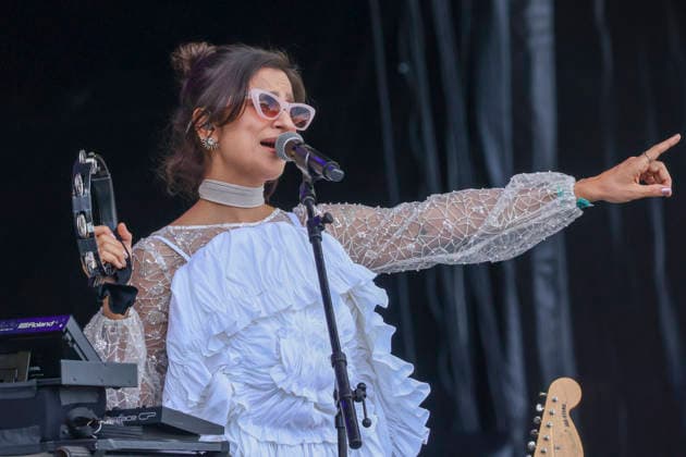 Papisa will perform at Lollapalooza Brazil 2026 in Sao Paulo. Sao Paulo (SP), March 22, 2026 Lollapalooza Brazil Show Papisa Singer and songwriter Papisa performs during the Lollapalooza Brazil festival, held at the Interlagos racetrack in the southern part of Sao Paulo. The event brings together national and international artists for three days of shows and musical attractions, this Sunday, March 23, 2026. (Foto: Leco Viana Thenews2 imago images) Papisa will perform at Lollapalooza Brazil 2026 in Sao Paulo.  Copyright: xLecoxVianax