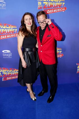 Fabian Harloff and Anke Wolff at the Zurueck in die Zukunft musical premiere on 22 03 2026 at the Stage Operettenhaus in Hamburg Zurueck in die Zukunft musical premiere in Hamburg