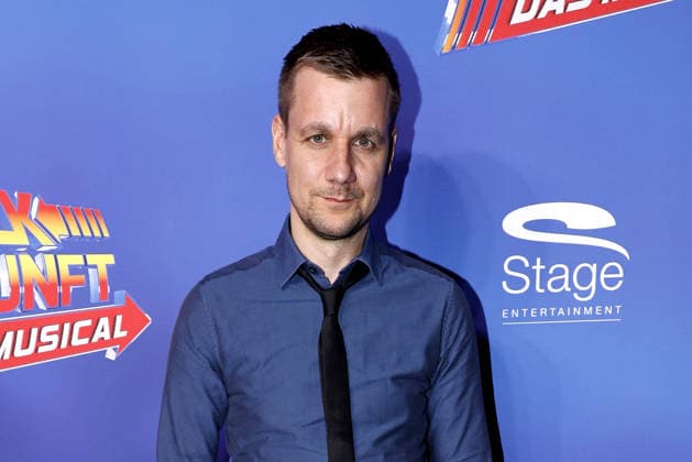 Tobias Schlegl at the Zurueck in die Zukunft musical premiere on 22 03 2026 at the Stage Operettenhaus in Hamburg Zurueck in die Zukunft musical premiere in Hamburg