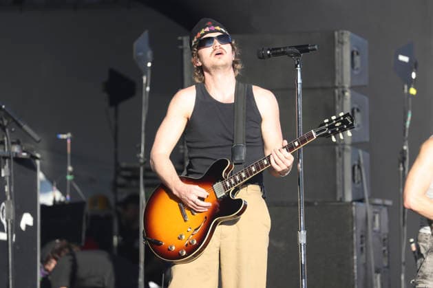 DJO debuts in Brazil with a show at Lollapalooza Brazil 2026. Sao Paulo (SP), 03 22 2026 Lollapalooza Brazil Show DJO Musician DJO, a musical project by actor Joe Keery, known for playing Steve Harrington in the series Stranger Things, makes his first appearance in Brazil during the Lollapalooza Brazil festival, at the Interlagos racetrack in Sao Paulo. The show took place on the Budweiser stage and marked the artist s debut in the country, this Sunday, March 22, 2026. (Foto: Leco Viana Thenews2 imago images) DJO debuts in Brazil with a show at Lollapalooza Brazil 2026.  Copyright: xLecoxVianax