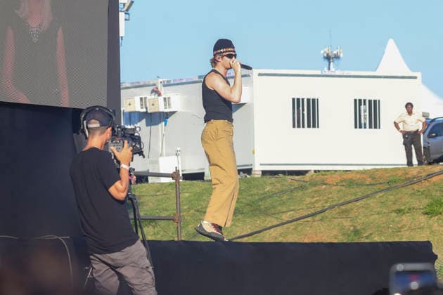 DJO debuts in Brazil with a show at Lollapalooza Brazil 2026. Sao Paulo (SP), 03 22 2026 Lollapalooza Brazil Show DJO Musician DJO, a musical project by actor Joe Keery, known for playing Steve Harrington in the series Stranger Things, makes his first appearance in Brazil during the Lollapalooza Brazil festival, at the Interlagos racetrack in Sao Paulo. The show took place on the Budweiser stage and marked the artist s debut in the country, this Sunday, March 22, 2026. (Foto: Leco Viana Thenews2 imago images) DJO debuts in Brazil with a show at Lollapalooza Brazil 2026.  Copyright: xLecoxVianax