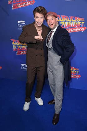 Raphael Raphi Gross Marty McFly , Jan Kersjes Doc Brown at the premiere of BACK TO THE FUTURE THE MUSICAL at the Stage Operettenhaus in Hamburg on 22 03 2026