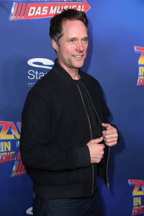 Matthias Schloo at the premiere of ZURÜCK IN DIE ZUKUNFT DAS MUSICAL at the Stage Operettenhaus in Hamburg on 22 03 2026