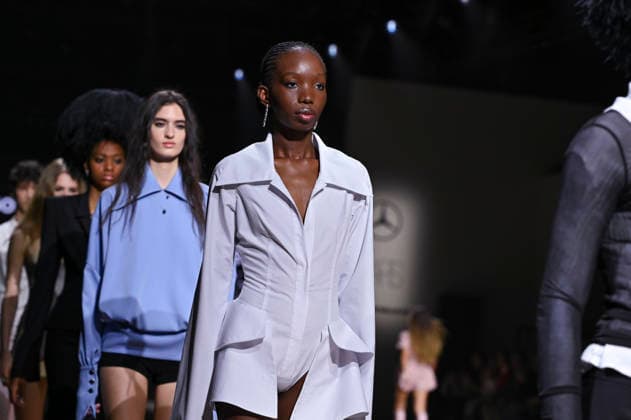 Mercedes-Benz Fashion Week Madrid in Spain - 22 Mar 2026 Models walk the runway wearing a design by Pat Equilux during Mercedes-Benz Fashion Week de Madrid in IFEMA. Madrid Spain Copyright: xAtilanoxGarciax xSOPAxImagesx photos10304