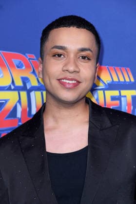 Jerome Weinert at the premiere of ZURÜCK IN DIE ZUKUNFT DAS MUSICAL at the Stage Operettenhaus in Hamburg on 22 03 2026