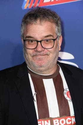 Elton at the premiere of ZURÜCK IN DIE ZUKUNFT DAS MUSICAL at the Stage Operettenhaus in Hamburg on 22 03 2026