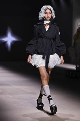 Mercedes-Benz Fashion Week Madrid in Spain - 22 Mar 2026 A model walks the runway wearing a design by Mericusan during Mercedes-Benz Fashion Week de Madrid in IFEMA. Madrid Spain Copyright: xAtilanoxGarciax xSOPAxImagesx photos10258