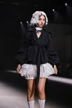 Mercedes-Benz Fashion Week Madrid in Spain - 22 Mar 2026 A model walks the runway wearing a design by Mericusan during Mercedes-Benz Fashion Week de Madrid in IFEMA. Madrid Spain Copyright: xAtilanoxGarciax xSOPAxImagesx photos10259