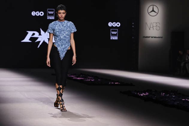 Mercedes-Benz Fashion Week Madrid in Spain - 22 Mar 2026 A model walks the runway wearing a design by Pat Equilux during Mercedes-Benz Fashion Week de Madrid in IFEMA. Madrid Spain Copyright: xAtilanoxGarciax xSOPAxImagesx photos10291
