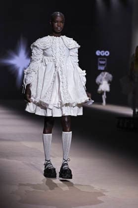 Mercedes-Benz Fashion Week Madrid in Spain - 22 Mar 2026 A model walks the runway wearing a design by Mericusan during Mercedes-Benz Fashion Week de Madrid in IFEMA. Madrid Spain Copyright: xAtilanoxGarciax xSOPAxImagesx photos10245