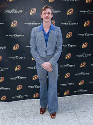 Celebrities Attend The Hunger Games On Stage Special Matinee Performance In London Stephen Libby seen attending a special matinee performance of The Hunger Games On Stage to celebrate the 14th Anniversary of the UK Release of Lionsgate’s film The Hunger Games. The event took place at the Troubadour Canary Wharf Theatre in London. London United Kingdom Copyright: xBrettxCovex xSOPAxImagesx Stephen BDC_9130