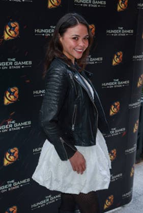 Celebrities Attend The Hunger Games On Stage Special Matinee Performance In London Vanessa Bauer seen attending a special matinee performance of The Hunger Games On Stage to celebrate the 14th Anniversary of the UK Release of Lionsgate’s film The Hunger Games. The event took place at the Troubadour Canary Wharf Theatre in London. London United Kingdom Copyright: xBrettxCovex xSOPAxImagesx Vanessa BDC_9836