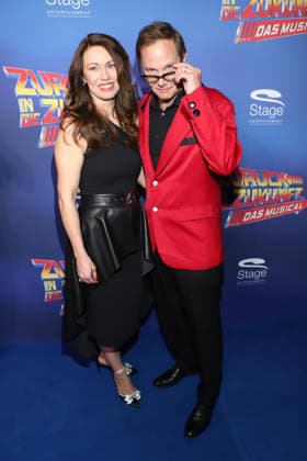 Premiere Zurueck in die Zukunft , Stage Operettenhaus Hamburg Fabian Harloff, Anke Wolf, Premiere Zurueck in die Zukunft , Stage Operettenhaus Hamburg, 22 03 2026 Copyright: xEventpressxBecherx