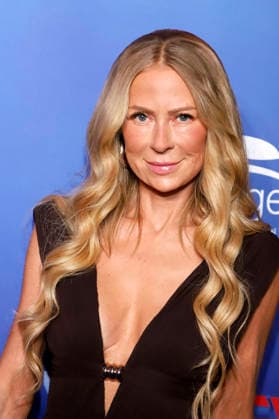 Jenny Elvers bei der Premiere des Musicals Zurück in die Zukunft im Stage Operettenhaus. Hamburg, 22.03.2026 *** Jenny Elvers at the premiere of the musical Back to the Future at Stage Operettenhaus Hamburg, 22 03 2026 Foto:xgbrcix xFuturexImagex zukunft_6302