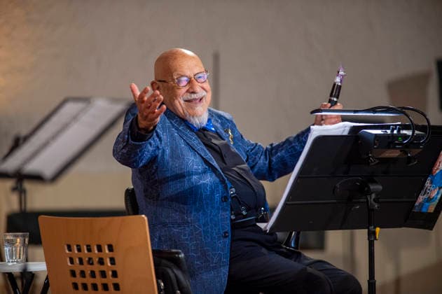 Concert Feidmann 2026 Chemnitz Giora Feidmann made a guest appearance at the Lutherkirche Chemnitz, He brings a unique musical experience to the stage with his tour For a Better World 2026 Giora Feidman is a clarinettist and instrumental soloist of klezmer music Due to his success in music, he is known