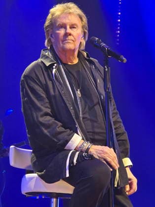 Farewell Tour 2026 Howard Carpendale live at a concert of his farewell tour Let s Do It Again, Again at the PSD Bank Nürnberg Arena Nuremberg, 21 03 2026 Nuremberg PSD Bank Arena Bayern D Copyright: xAgenturxWehnert R.Zichyx