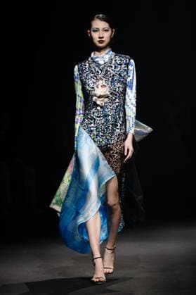 BEIJING, CHINA - MARCH 23: A model walks the runway at the Lock Fly Duck collection by designer Suofeiyan Kali on day 4 of China Fashion Week 2026 (Spring) at 798Â·751 PARK on March 23, 2026 in Beijing, China.  Copyright: xChinaxNewsxServicex 111630192691