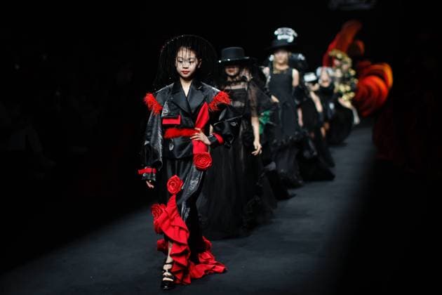BEIJING, CHINA - MARCH 23: Models walk the runway at the Burning Star Power collection by designer Kang Ying on day 4 of China Fashion Week 2026 (Spring) at 798Â·751 PARK on March 23, 2026 in Beijing, China.  Copyright: xChinaxNewsxServicex 111630203778
