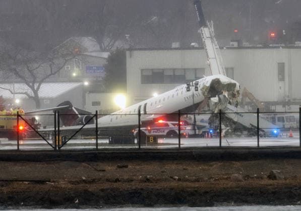 US-NEWS-NY-PLANE-COLLISION-1ST-LEDE-1-NY An Air Canada Express CRJ-900 sits on the runway at LaGuardia Airport on March 23, 2026. The Pilot and Co-Pilot of an Air Canada Express jetliner were pronounced dead after their aircraft smashed into a PAPD truck on the runway as they tried to take-off in Queens on Sunday March 22, 2026. (Theodore Parisienne New York Daily News TNS) Brooklyn New York United States of America EDITORIAL USE ONLY Copyright: xx 169589129W TheodorexParisiennex krtphotoslive961950