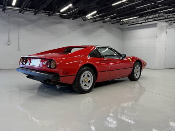 Iconic Ferrari driven by Tom Selleck in hit show Magnum, P.I. goes on sale Story from Jam Press (Magnum Ferrari Auction) Pictured: The 1979 Ferrari 308 GTS Targa which featured in Magnum, P.I.. Iconic Ferrari driven by Tom Selleck in hit show Magnum, P.I. goes on sale An iconic Ferrari driven by Tom Selleck in hit TV series Magnum, P.I. is set to go under the hammer. The 1979 Ferrari 308 GTS Targa featured in the show’s pilot episode and early filming of series one. The sleek motor became synonymous with Selleck’s character, private investigator Thomas Magnum. Finished in the classic Rosso Corsa red with a cream leather interior, the car boasts pop-up headlights and a removable targa roof. Under the bonnet sits a 2.9-litre V8 engine  Copyright: xJamxPress Barrett-JacksonxAuctionxCompany