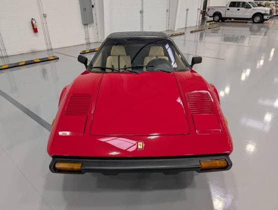 Iconic Ferrari driven by Tom Selleck in hit show Magnum, P.I. goes on sale Story from Jam Press (Magnum Ferrari Auction) Pictured: The 1979 Ferrari 308 GTS Targa which featured in Magnum, P.I.. Iconic Ferrari driven by Tom Selleck in hit show Magnum, P.I. goes on sale An iconic Ferrari driven by Tom Selleck in hit TV series Magnum, P.I. is set to go under the hammer. The 1979 Ferrari 308 GTS Targa featured in the show’s pilot episode and early filming of series one. The sleek motor became synonymous with Selleck’s character, private investigator Thomas Magnum. Finished in the classic Rosso Corsa red with a cream leather interior, the car boasts pop-up headlights and a removable targa roof. Under the bonnet sits a 2.9-litre V8 engine  Copyright: xJamxPress Barrett-JacksonxAuctionxCompany