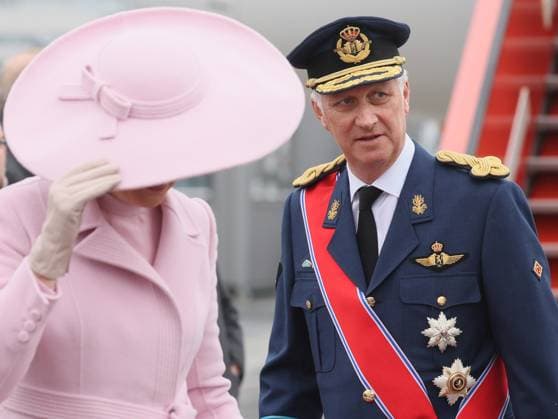 Queen Mathilde of Belgium and King Philippe - Filip of Belgium pictured at the arrival at Oslo airport on the first day of the official state visit of the Belgian royal couple to Norway, on Tuesday 24 March 2026. Belgian monarchs are on an official state visit to Norway from 24 to 26 March 2026.  BENOITxDOPPAGNE 168745484