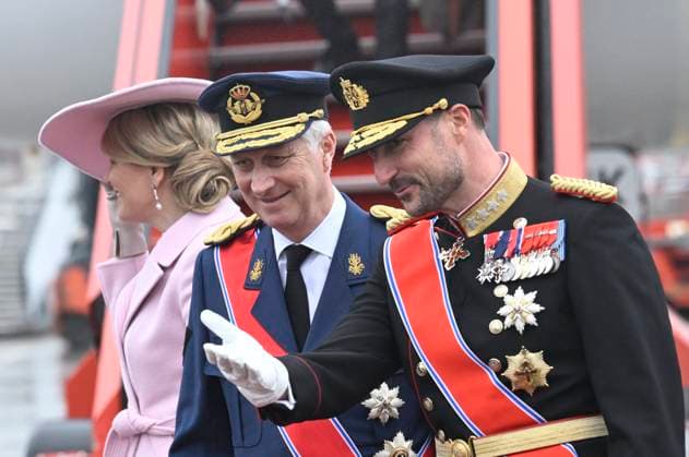 State Visit of King Philippe and Queen Mathilde to Norway (Day 1) OSLO, NORWAY - MARCH 24 : State Visit of King Philippe and Queen Mathilde to Norway welcome by HRH Crown Prince Haakon of Norway at Oslo airport on March 24, 2026 in Oslo, Norway, 24 03 2026 Oslo Norway  Copyright: xDidierxLebrunx