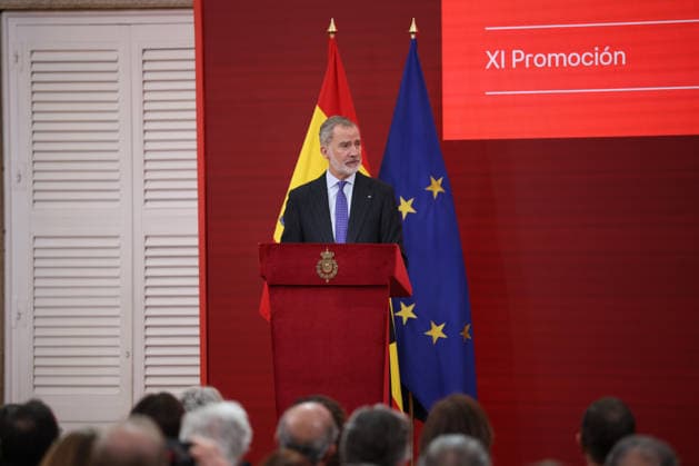 The King presents the Accreditations to the XI Promotion of Honorary Ambassadors of the Spanish Brand King Felipe VI presides over the presentation of the accreditations to the XI Promotion of Honorary Ambassadors of the Spanish Brand, at the Palace of El Pardo, on March 24, 2026, in Madrid Spain This is the eleventh promotion of Honorary Ambassadors of the Spanish Brand, an initiative of the Leading Brands of Spain Forum FMRE that aims to publicly recognize the people, companies or institutions that have contributed the most and best, with their exemplary professional career, to the strengthening of a positive image of Spain abroad 24 MARCH 2026 Alejandro Martínez Vé Madrid Madrid Spain  Copyright: xAlejandroxMartinezxVÃ lezx 7391062