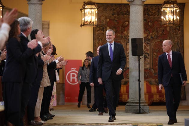 The King presents the Accreditations to the XI Promotion of Honorary Ambassadors of the Spanish Brand King Felipe VI presides over the presentation of the accreditations to the XI Promotion of Honorary Ambassadors of the Spanish Brand, at the Palace of El Pardo, on March 24, 2026, in Madrid Spain This is the eleventh promotion of Honorary Ambassadors of the Spanish Brand, an initiative of the Leading Brands of Spain Forum FMRE that aims to publicly recognize the people, companies or institutions that have contributed the most and best, with their exemplary professional career, to the strengthening of a positive image of Spain abroad 24 MARCH 2026 Alejandro Martínez Vé Madrid Madrid Spain  Copyright: xAlejandroxMartinezxVÃ lezx 7391057