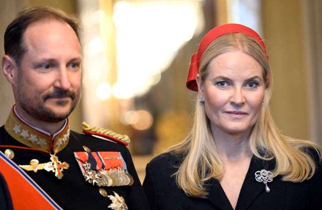 State Visit of King Philippe and Queen Mathilde to Norway (Day 1) OSLO, NORWAY - MARCH 24 : official photo in the Birds Room of Princess Mette-Marit Tjessem Høiby of Norway pictured during the official state visit in Norway of the Belgian Sovereins on March 24, 2026 in Oslo, Norway, 24 03 2026 Oslo Norway  Copyright: xDidierxLebrunx