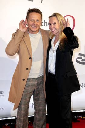 Roman Knizka and Feo Aladag at the presentation of the German Audio Film Award on 24 03 2026 at the Colosseum Filmtheater in Berlin Presentation of the 24 German Audio Film Award in Berlin