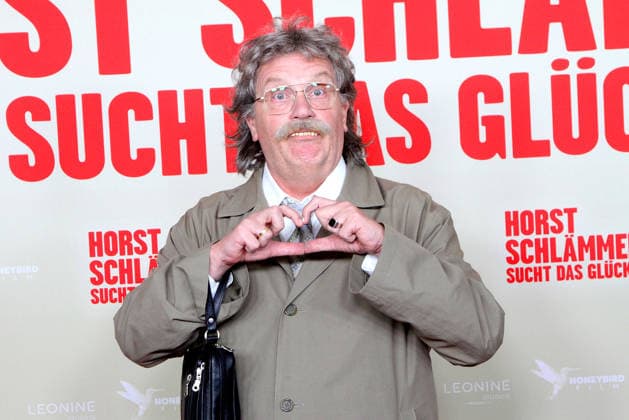Hape Kerkeling as Horst Schlaemmer at the Horst Schlaemmer sucht das Glueck cinema premiere at Cinemaxx Dammtor on 24 3 2026 in Berlin Horst Schlaemmer sucht das Glueck cinema premiere in Hamburg