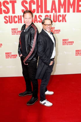 Fabian Harloff and Patrick Bach attend the Horst Schlaemmer sucht das Glueck premiere at Cinemaxx Dammtor on March 24, 2026 in Hamburg, Germany Horst Schlaemmer sucht das Glueck Premiere in Hamburg, Germany