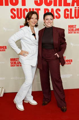 Claudia Obert and Tahnee Schaffarczyk at the premiere of the movie Horst Schlämmer sucht das Glück at Cinemaxx Dammtor Hamburg, 24 03 2026 Foto:xC.xTamckex xFuturexImagex schlaemmer_hh_6328