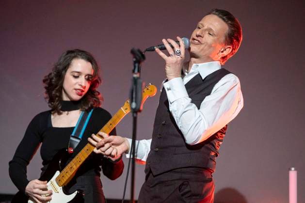 ABB HOERFILMPREIS Alexander Scheer singing as a guest at the German Audio Film Award 2026 at the Colosseum Filmtheater Berlin on Tuesday, March 24, 2026 in Berlin Berlin Germany