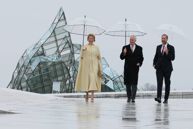 Queen Mathilde, King Philippe - Filip of Belgium and Crown Prince Haakon Magnus of Norway arrive at the Norwegian Opera House in Oslo for a round table discussion on day two of the official state visit of the Belgian royal couple to Norway, on Wednesday 25 March 2026. Belgian monarchs are on an official state visit to Norway from 24 to 26 March 2026.  BENOITxDOPPAGNE 168831724