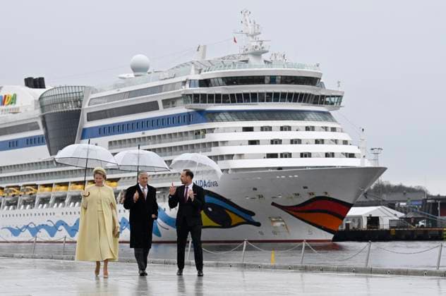 State Visit of King Philippe and Queen Mathilde to Norway (Day 2) OSLO, NORWAY - MARCH 25 : State Visit of King Philippe and Queen Mathilde to Norway (Day 2) : Arrival and walk to the Opera House with Prince Haakon of Norway on March 25, 2026 in Oslo, Norway, 25 03 2026 Oslo Norway  Copyright: xDidierxLebrunx