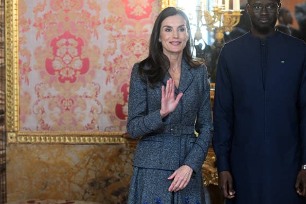 The King and Queen of Spain host a lunch in honor of the President of the Republic of Senegal, Bassirou Diomaye Diakhar Faye Queen Letizia and the President of the Republic of Senegal, Bassirou Diomaye Diakhar Faye, during the reception offered before lunch at the Royal Palace, on March 25, 2026, in Madrid Spain For the President of the Republic of Senegal, it will be the second official visit to Spain after he attended the IV International Conference on Financing for Development of the United Nations in Seville on June 30, 2025 QUEEN KINGS SENEGAL José Madrid Madrid Madrid Spain  Copyright: xJosÃ xOlivax 7394590