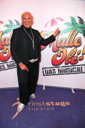 Meike Buschening Kaffenberger at the premiere of MALLE OLE DAS MUSICAL DAS BALLERT at the First Stage Theater in Hamburg on 25 03 2026