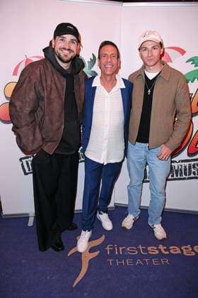 Christopher Schmidt, Harald Reitinger, Max Suhr at the premiere of MALLE OLE DAS MUSICAL DAS BALLERT at the First Stage Theater in Hamburg on 25 03 2026