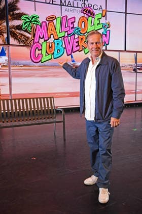 Hinnerk Baumgarten at the premiere of MALLE OLE DAS MUSICAL DAS BALLERT at the First Stage Theater in Hamburg on 25 03 2026