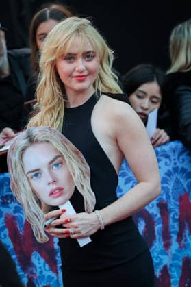Kathryn Newton attends the Wedding Nightmare 2 Premiere on March 25, 2026 in Paris, France 454448 2026 03 25  Copyright: xLionelxGuericolasx xStarfacex STAR_454448_027