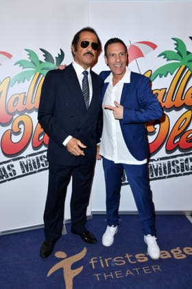 Kalle Schwensen and Harald Reitinger at the musical premiere Malle Ole at the FIRST STAGE Theater in Hamburg on 25 03 2026