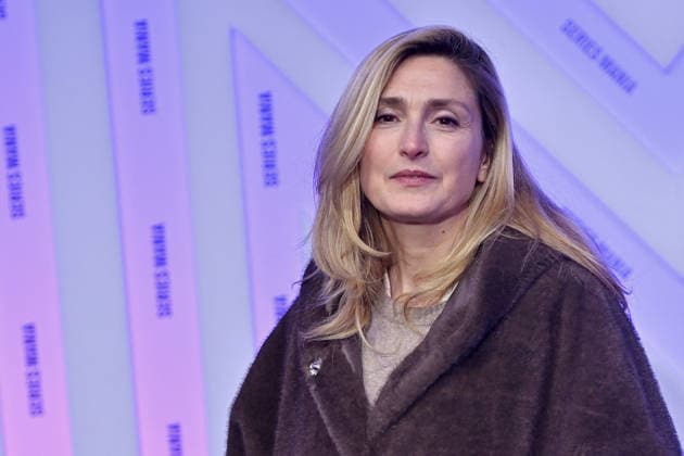 Series Mania Festival - Day 7. FC LILLE, FRANCE - MARCH 26 Julie Gayet actrice, productrice et realisatrice. directrice du festival Soeurs Jumelles attends the premiere of My Brother during Day Seven of the Series Mania Festival on March 26, 2026 in Lille, France. Photo by Franck Castel ABACAPRESS.COM Lille France  Copyright: xCastelxFranck ABACAx